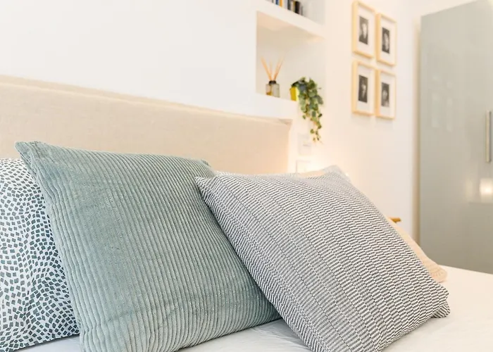 Modern & Elegant By Ndp Rent *