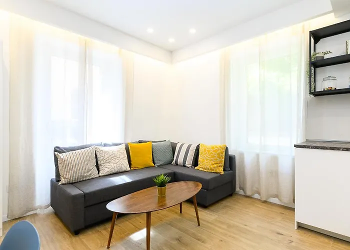 Modern & Elegant By Ndp Rent * Rome